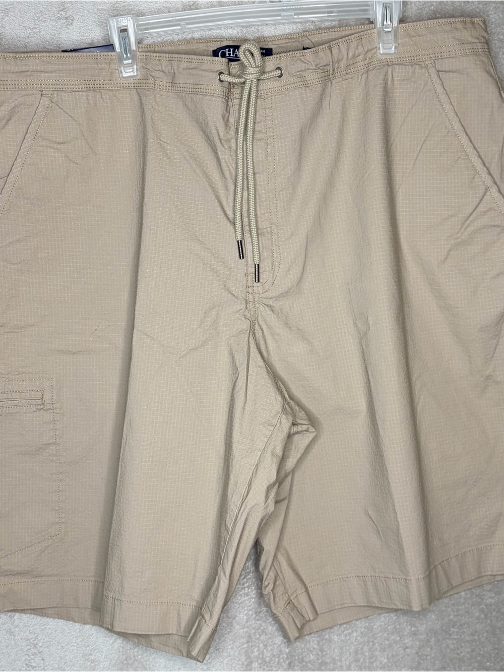 Chaps Stretch Cargo Shorts in Light Beige